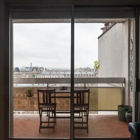 With Balcony - View Of Apartment Paris